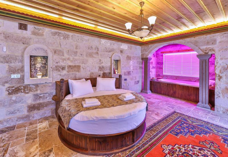 MİSTİK BALAYI