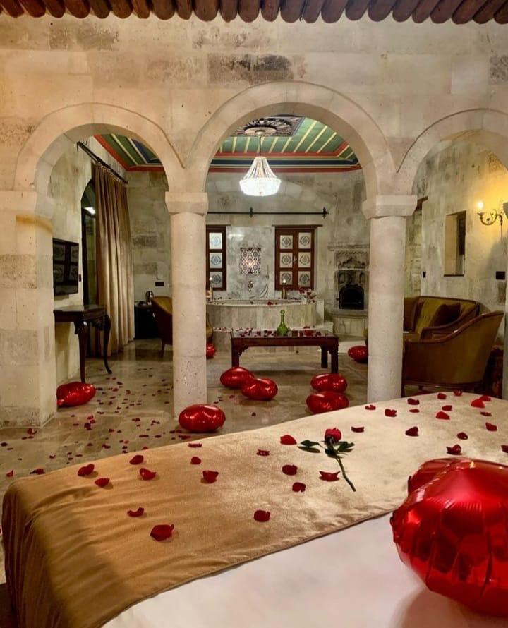 LUXURY CAVE SUİTE