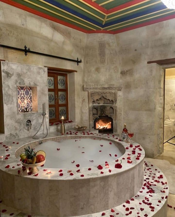 LUXURY CAVE SUİTE