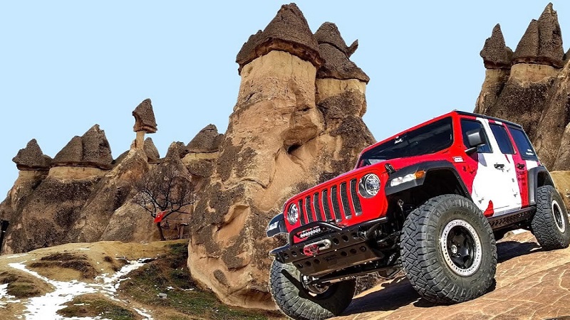 JEEP SAFARİ